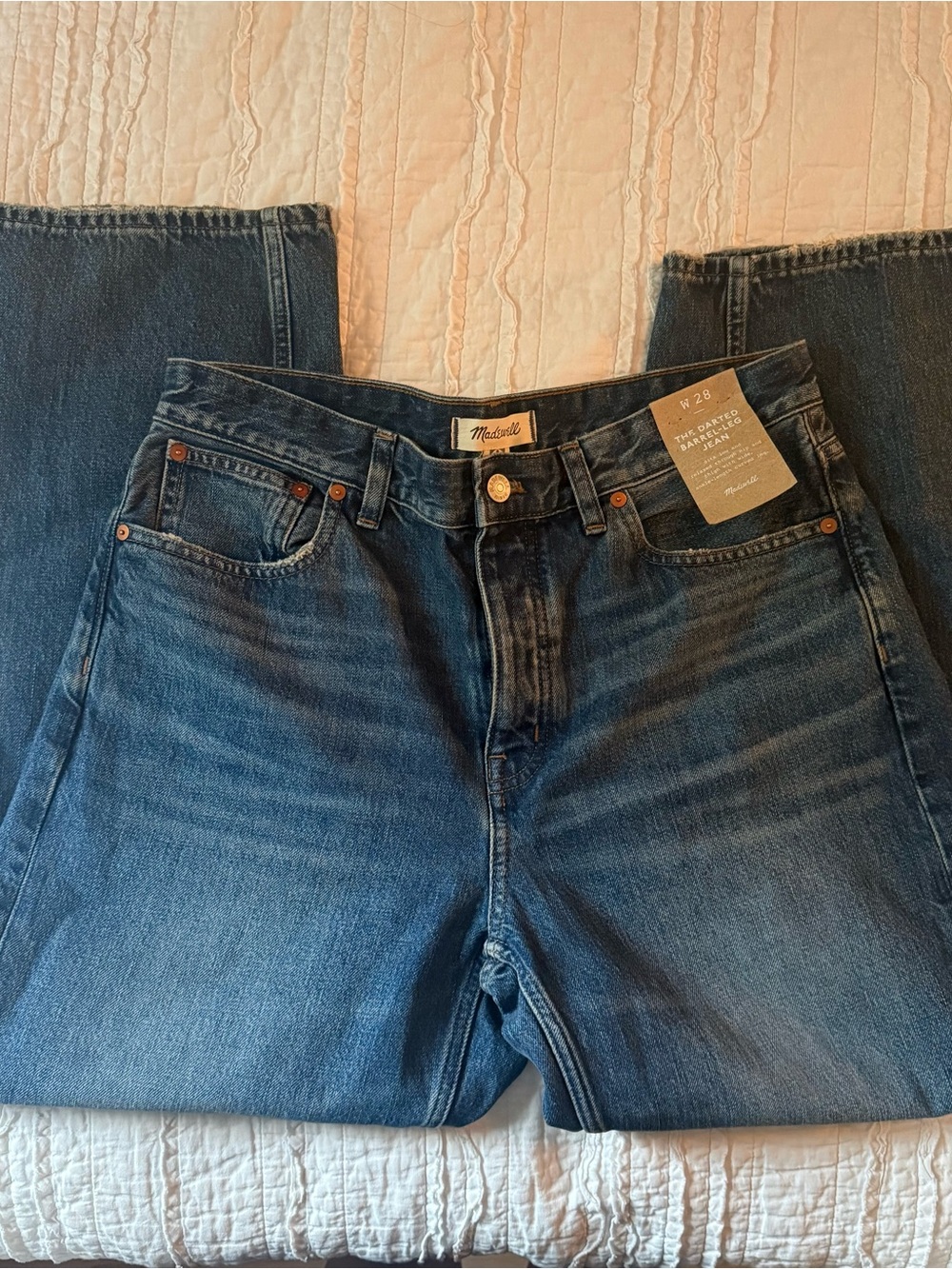 NWT Madewell Darted Barrel Leg Jean 28 Irmo Wash Rigid - Picture 2 of 14